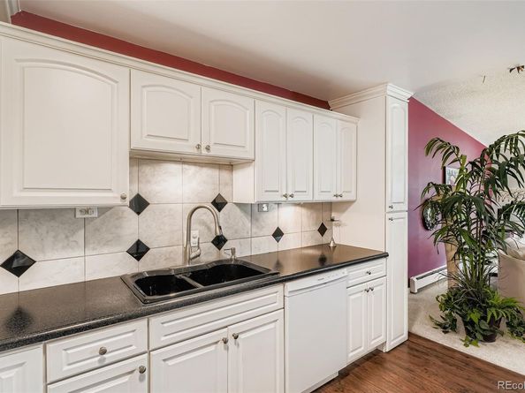 9335 E Center Avenue 11D, Denver CO 80247