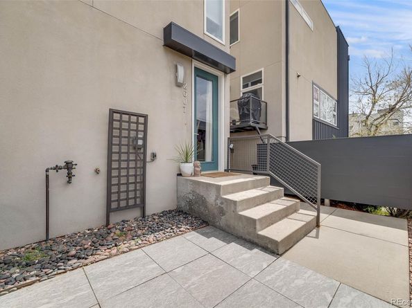 2607 W 24th Avenue, Denver CO 80211
