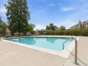 1653 S Blackhawk Way B, Aurora CO 80012