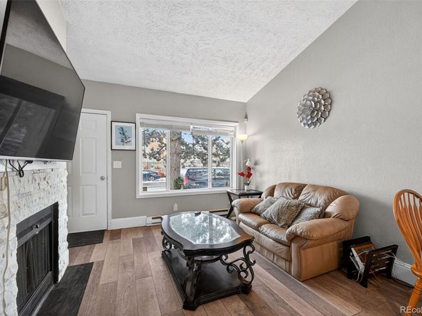 841 crisman Drive 9, Longmont CO 80501