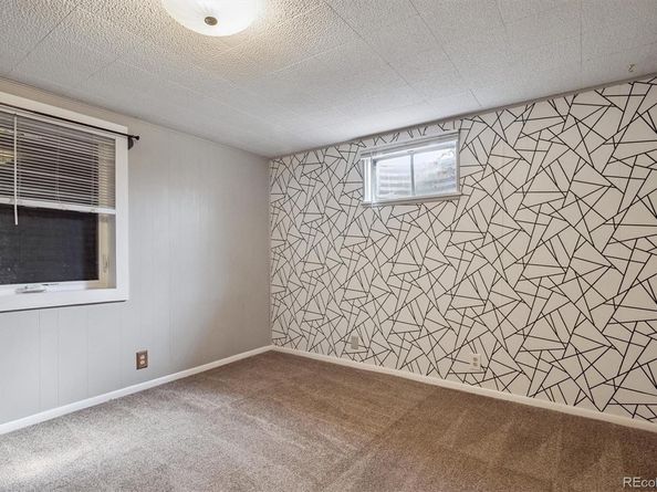 1515 S Monaco Parkway, Denver CO 80224