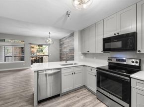 2575 S Syracuse Way H201, Denver CO 80231