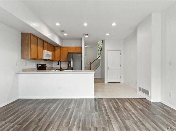 2141 N Coronado Parkway B, Denver CO 80229