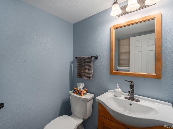 5976 S Jellison Street E, Littleton CO 80123