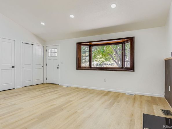 301 S Newland Street, Lakewood CO 80226