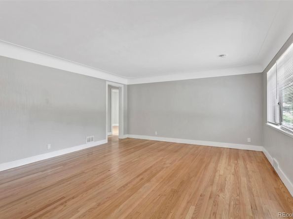 1075 Kingston Street, Aurora CO 80010