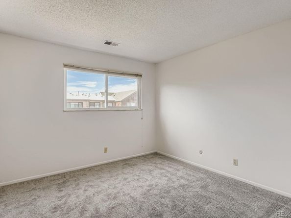 1297 S Dillon Way, Aurora CO 80012