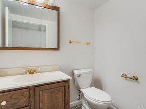 1297 S Dillon Way, Aurora CO 80012