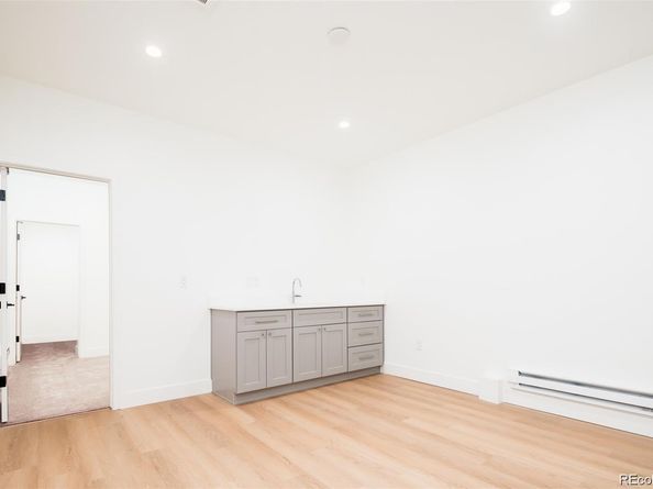 277 S Jackson Street, Denver CO 80209