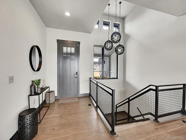 6736 S Flanders Court, Aurora CO 80016