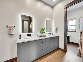 6736 S Flanders Court, Aurora CO 80016