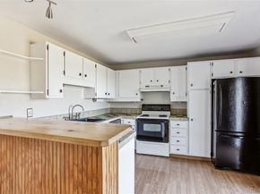 3387 Cripple Creek Trl F14, Boulder CO 80305