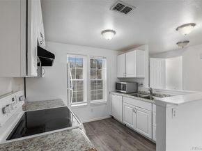 1514 S Ouray Circle B, Aurora CO 80017