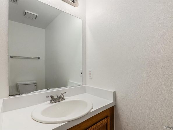1514 S Ouray Circle B, Aurora CO 80017
