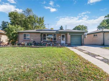 1420 S Fenton