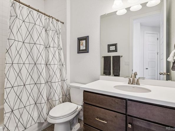 15763 E Broncos Place, Englewood CO 80112