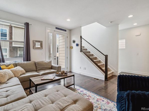 15763 E Broncos Place, Englewood CO 80112