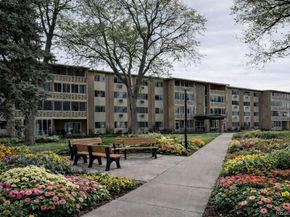 750 S Clinton Street 2B, Denver CO 80247