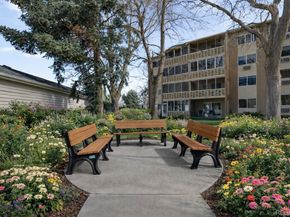 750 S Clinton Street 2B, Denver CO 80247