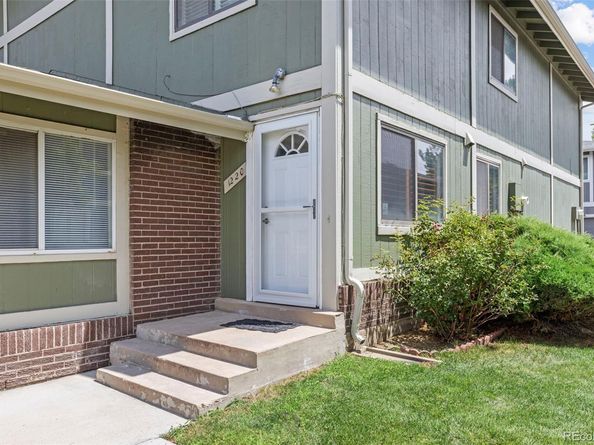 1220 S Uvalda Street, Aurora CO 80012