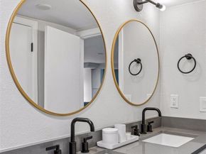 4685 S Washington Street, Englewood CO 80113