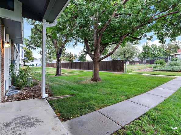 11906 E Canal Drive, Aurora CO 80011