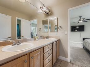 7041 S Valdai Street, Aurora CO 80016