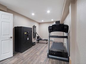 8233 W 62nd Place, Arvada CO 80004
