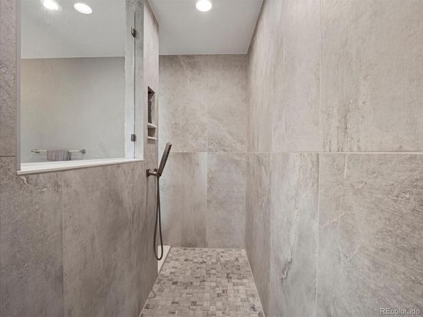 8233 W 62nd Place, Arvada CO 80004