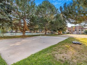453 S Kittredge Street D, Aurora CO 80017