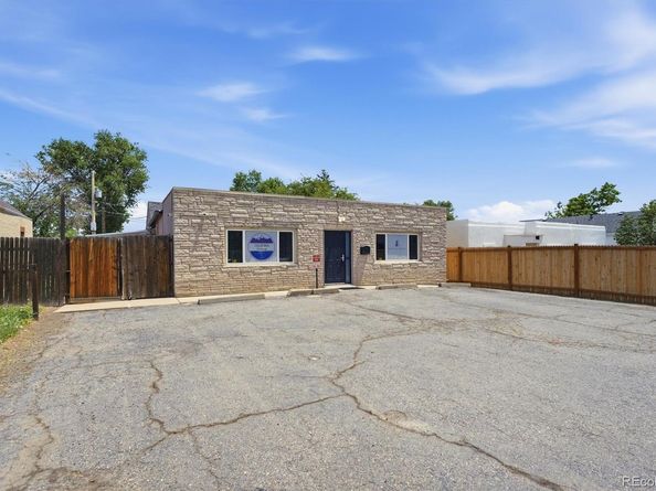 1050 S Quitman Street, Denver CO 80219