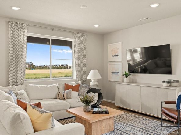 20802 E 66th Avenue, Aurora CO 80019