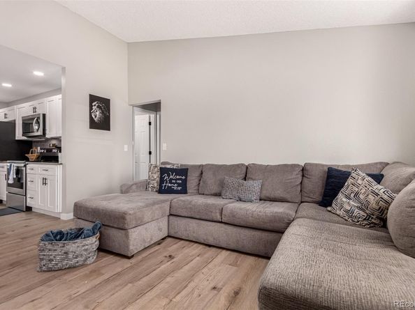 21550 E Alamo Place, Centennial CO 80015