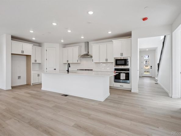 9251 Telluride Court, Commerce City CO 80022