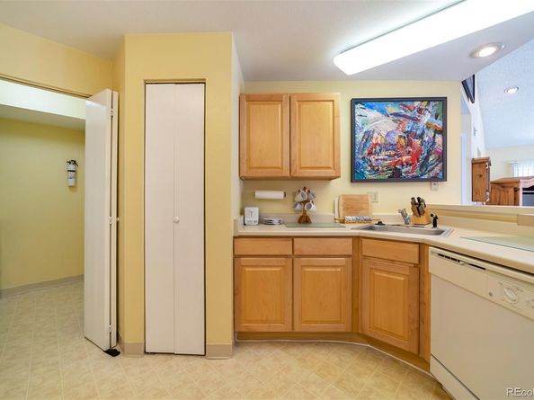 6001 S Yosemite Street B203, Greenwood Village CO 80111