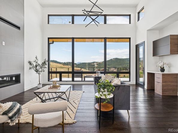 545 Strada Rossa Road, Golden CO 80401