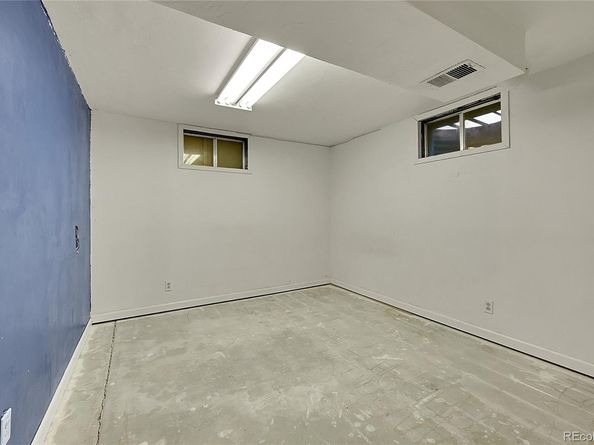 11562 W Temple Avenue, Littleton CO 80127