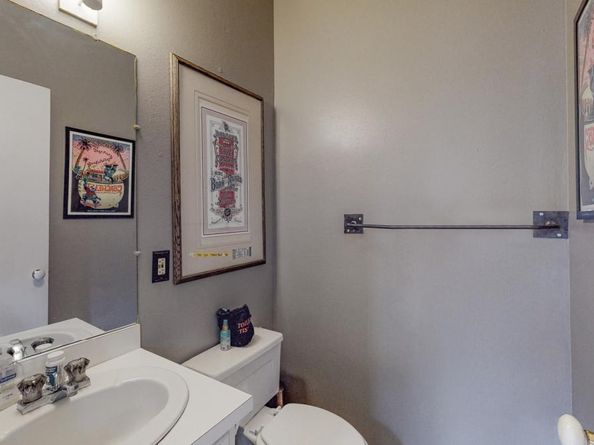 1459 N Pennsylvania Street B, Denver CO 80203