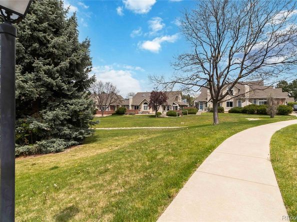 2136 S Scranton Way, Aurora CO 80014