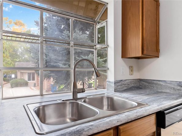 2136 S Scranton Way, Aurora CO 80014
