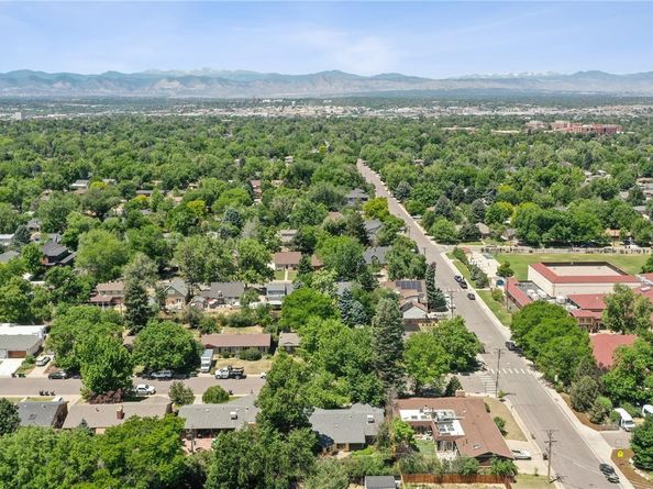 2800 S York Street, Denver CO 80210