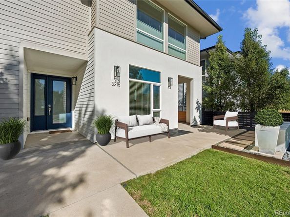 3215 S Dahlia Street, Denver CO 80222