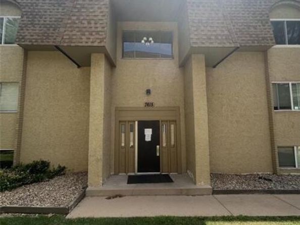 7615 E Quincy Avenue 101, Denver CO 80237