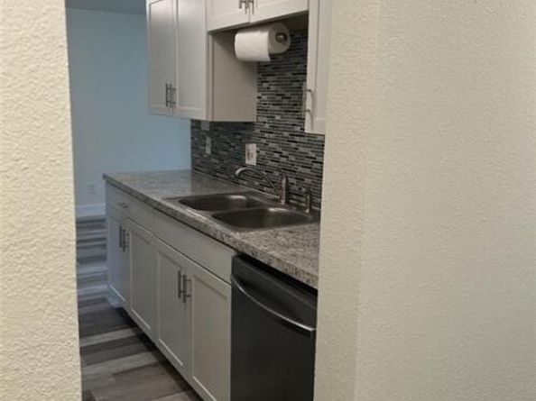 7615 E Quincy Avenue 101, Denver CO 80237