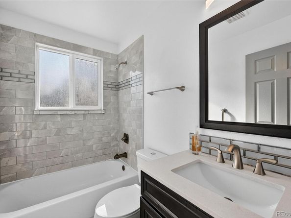 3902 S Uravan Street, Aurora CO 80013