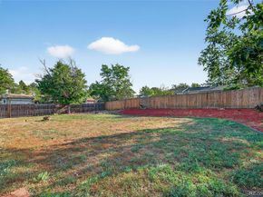 3902 S Uravan Street, Aurora CO 80013