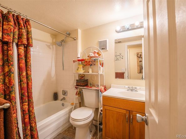 1757 S Pitkin Street A, Aurora CO 80017