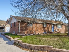 6130 S Pennsylvania Street, Centennial CO 80121