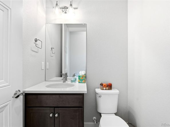 10177 E 62nd Avenue, Denver CO 80238