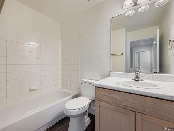 20787 E 39th Avenue, Denver CO 80249